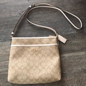 Coach crossbody purse